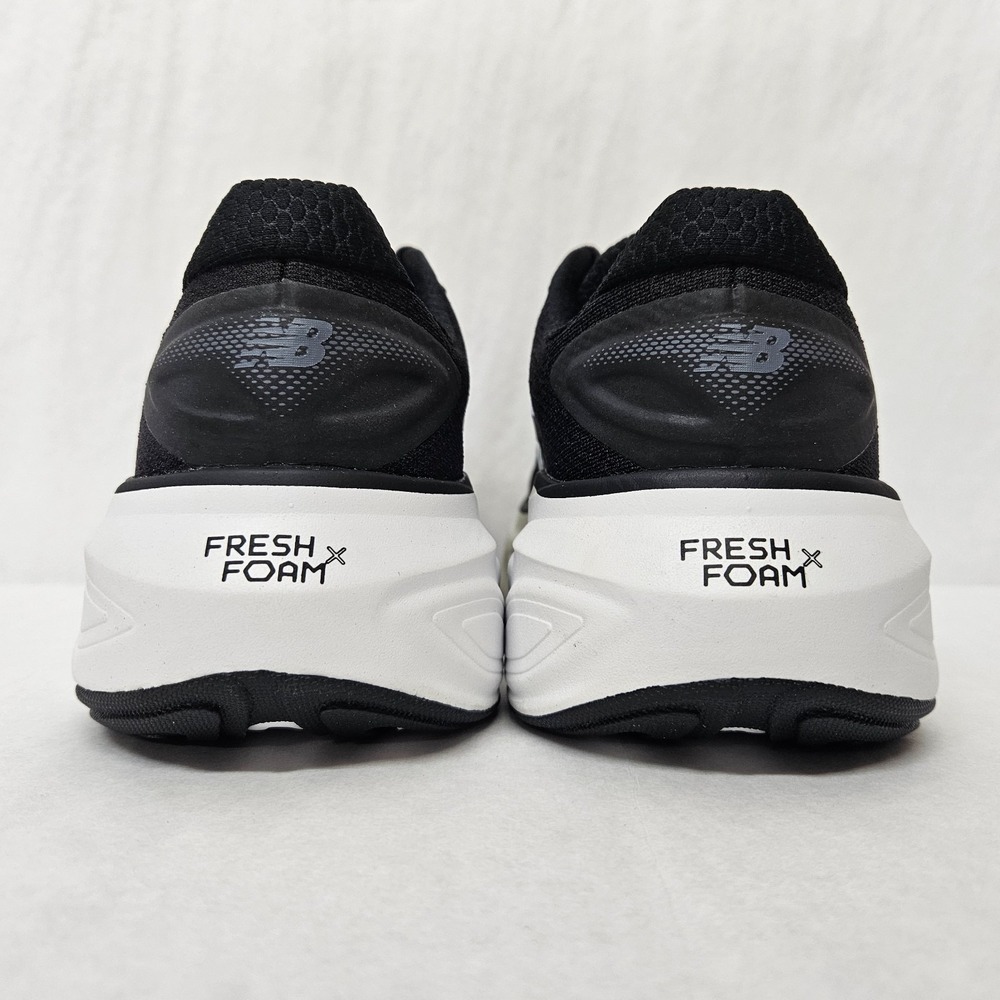 New Balance Fresh Foam X More v6 Running Shoes WMORGR6 Black White Women Size 7 - Picture 6 of 9